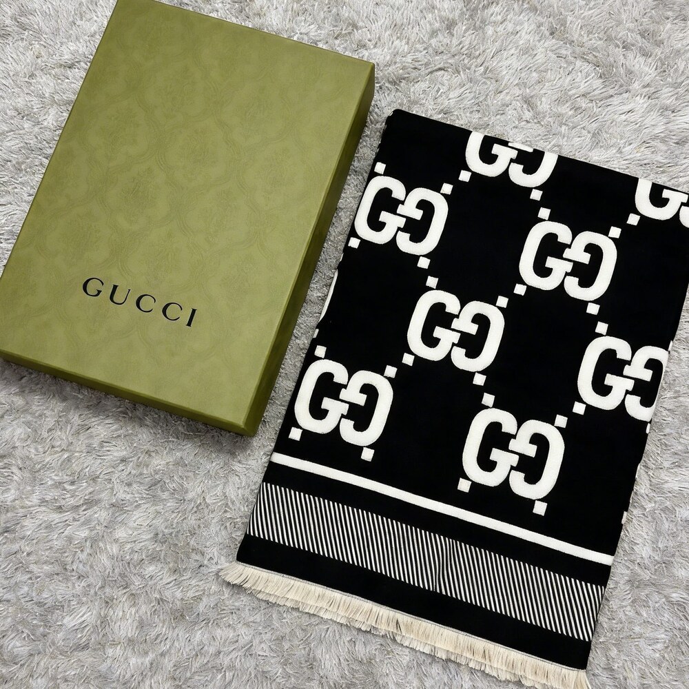 Gucci Black Ivory Jumbo GG Linear Border Scarf